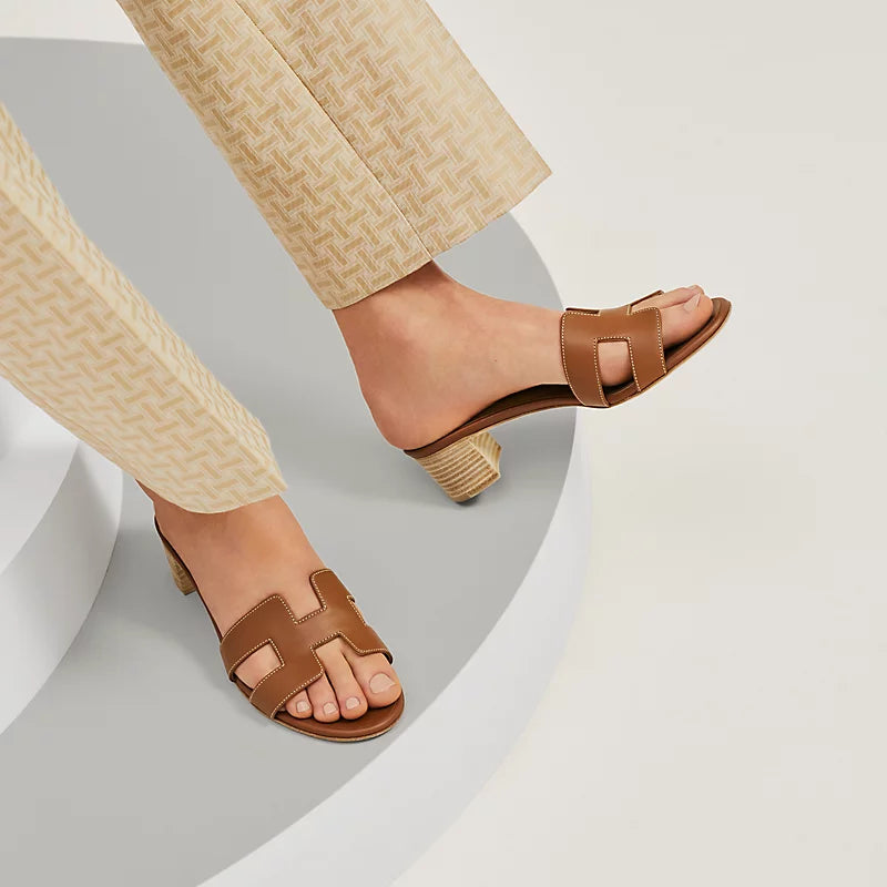 AURORA | Sandales Oasis au design élégant et raffiné